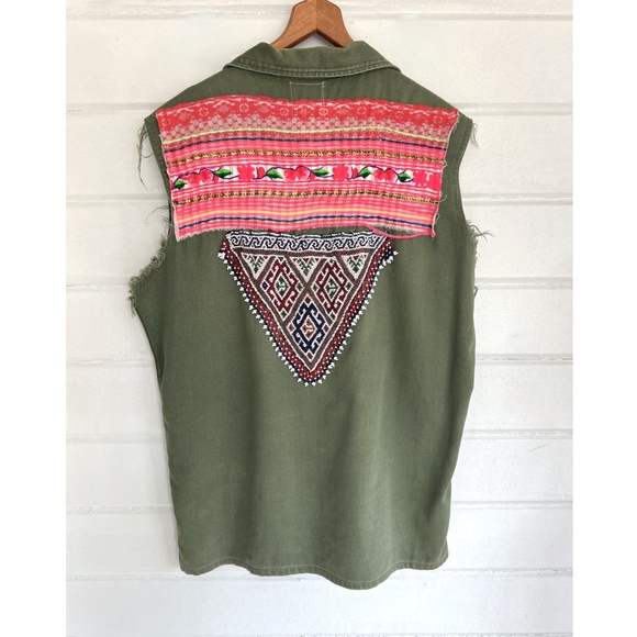 TRICIA FIX Embellished Vintage Army Jacket with Cut Off Sleeves - S - Picture 3 of 10
